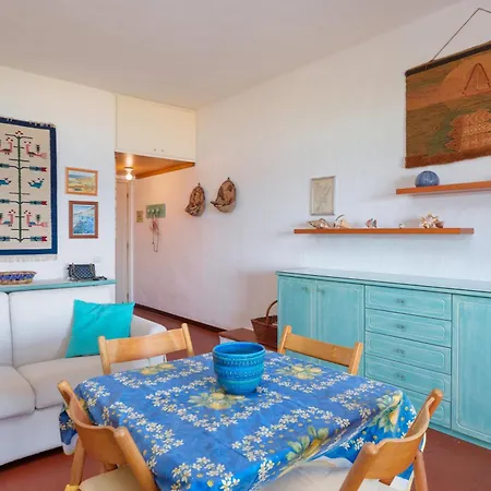Apartment Ribes