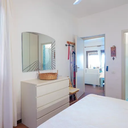 Apartment Ribes *